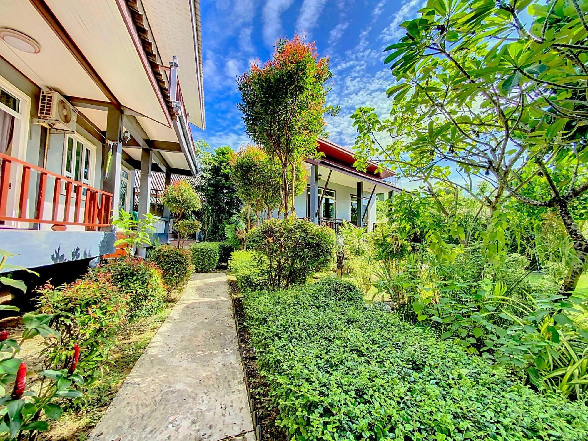 Sunanta Bungalow Ko Lanta Exteriör bild