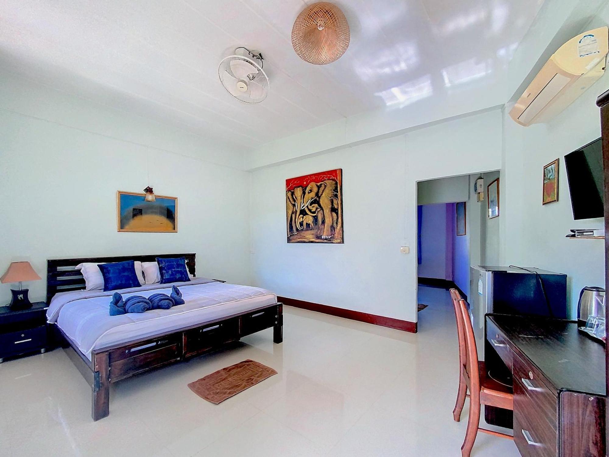 Sunanta Bungalow Ko Lanta Rum bild
